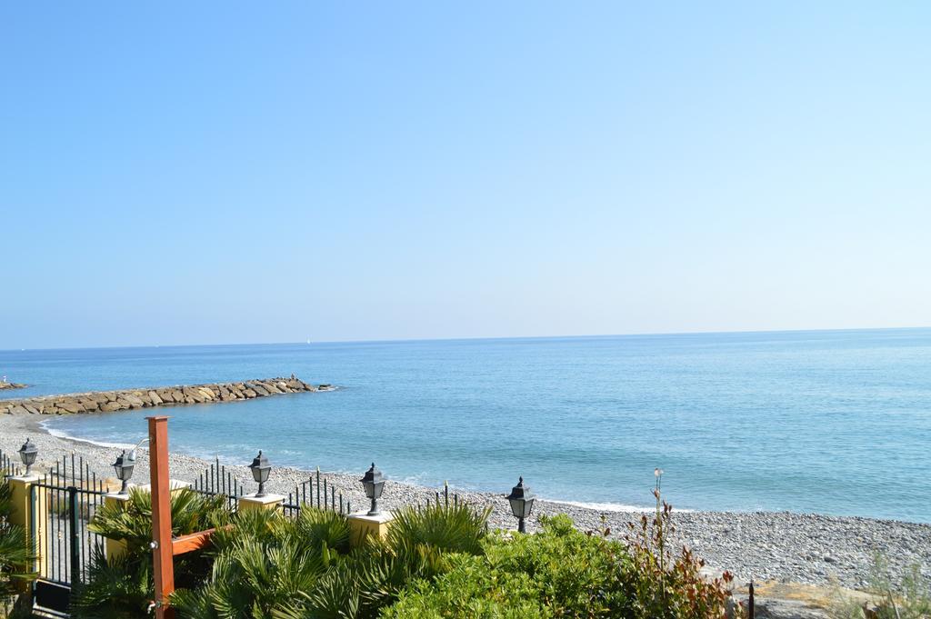 Riva Beach Apartment Riva Ligure Ngoại thất bức ảnh